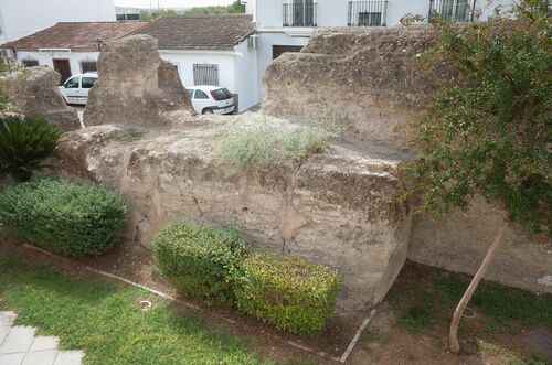 Restos de la muralla del frente suroeste del recinto de Palma del Río