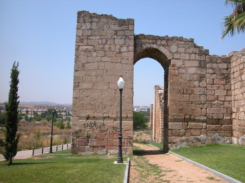 Vista de la torre albarrana 1 de la alcazaba de Mérida