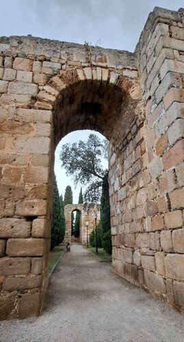 Arco de enlace de la torre albarrana 2 de la alcazaba de Mérida