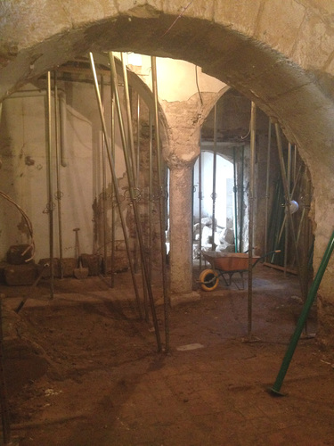 Columna reutilizada procedente posiblemente de la mezquita aljama de Jerez