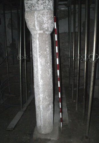 Fuste de columna procedente posiblemente de la mezquita aljama de Jerez