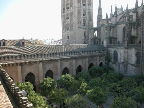 Lado oeste de la Giralda