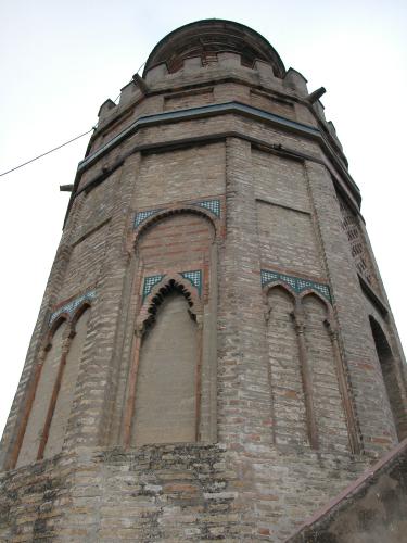 Vista del cuerpo superior de la torre