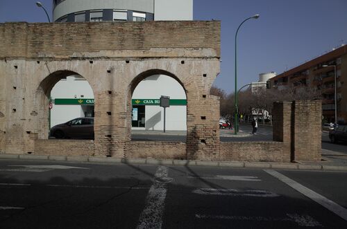 Extremo oriental del segundo tramo del acueducto de los Caños de Carmona por su lado sur