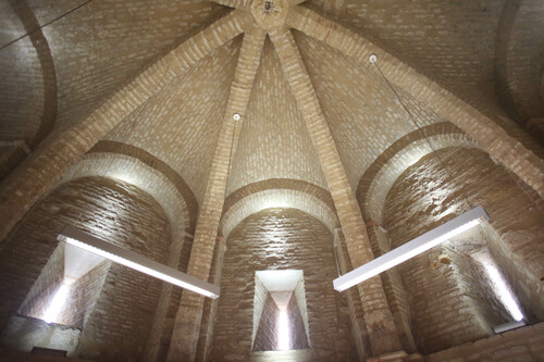 Aspilleras y bóveda del nivel 3 de la Torre de la Plata de Sevilla