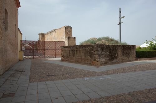 Torre sureste y muralla sur de la alcazaba de Palma del Río