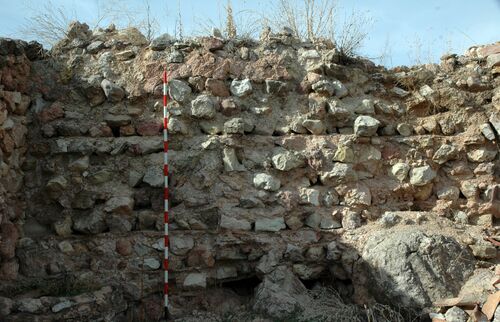 Detalle de la fábrica de los muros de la torre de Gutamarta