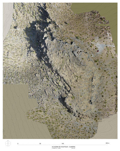 Plano topográfico de la alcazaba de Velefique con ortoimagen