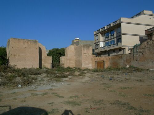 Vista de la puerta del Mar de la medina de Honain