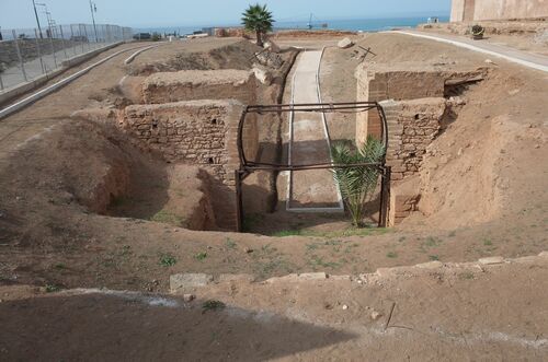 El arco del acueducto y el puente de la qasba de Rabat desde el sureste