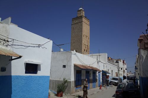 Vista del alminar de la mezquita de la Qasba de Rabat desde el sur
