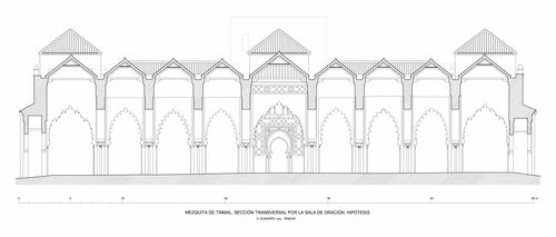 Sección transversal hipotética de la mezquita de Tinmal por la sala de oración