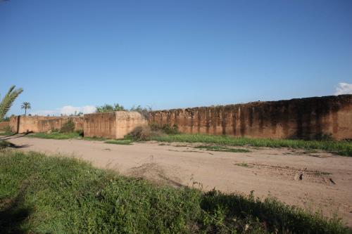 Extremidad del lado oriental del muro norte del recinto de Dar al-Hana