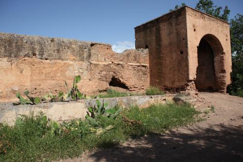 Puerta del lado occidental del recinto de Dār al-Hanāʾ