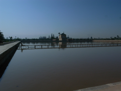 El albercón de laMenara de Marrakech visto desde el norte