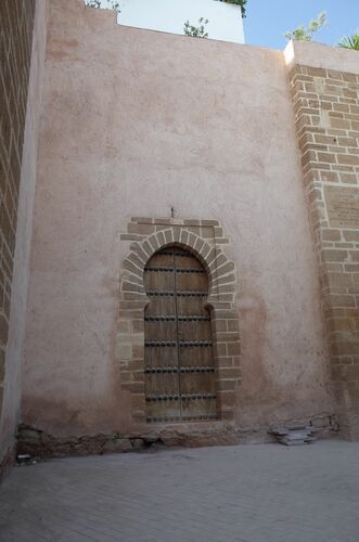 Puerta en el frente oriental de la muralla de la alcazaba almohade de Rabat
