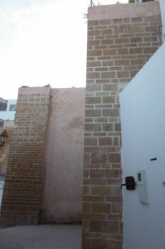 Muralla del frente oriental de la alcazaba almohade de Rabat