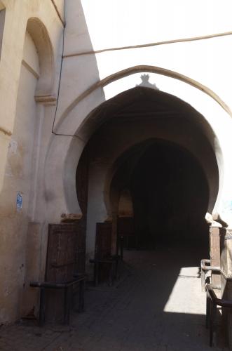 Puerta exterior de la Bāb al-Dabbāg