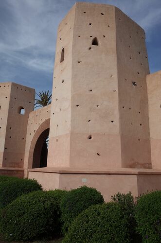 La Bab al-Majzen de Marrakech desde el suroeste